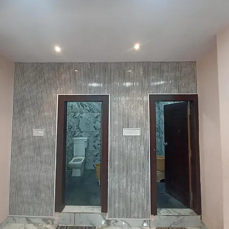 Hotel Shree Krishna Palace Ujjain Exterior photo