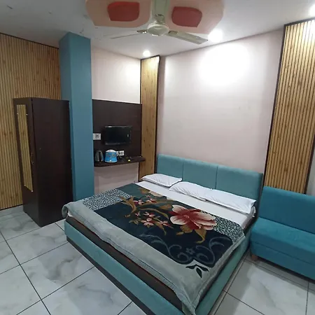 Hotel Shree Krishna Palace Ujjain Exterior photo