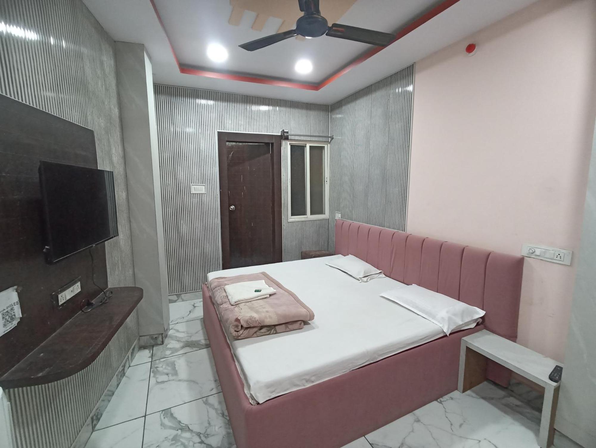 Shree Krishna Palace