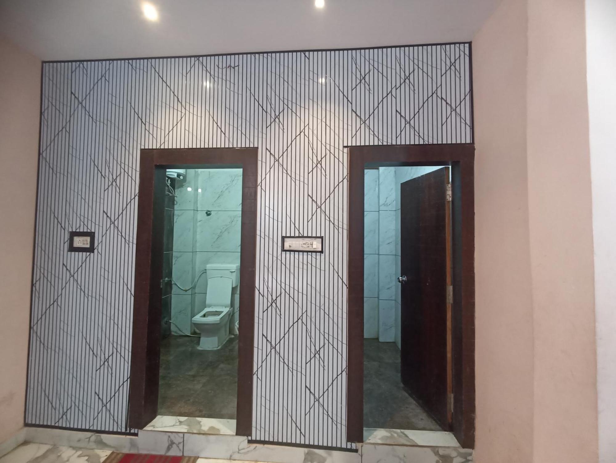 Shree Krishna Palace 3*